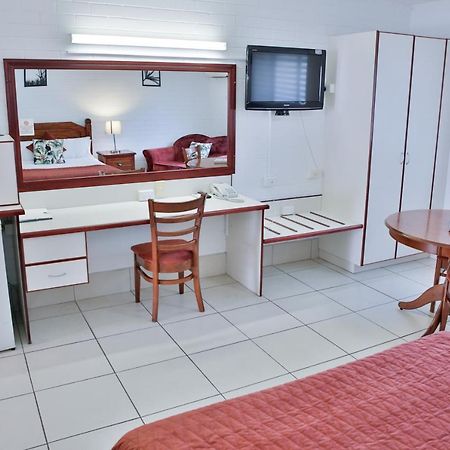 Central Park Motel Rockhampton Kültér fotó
